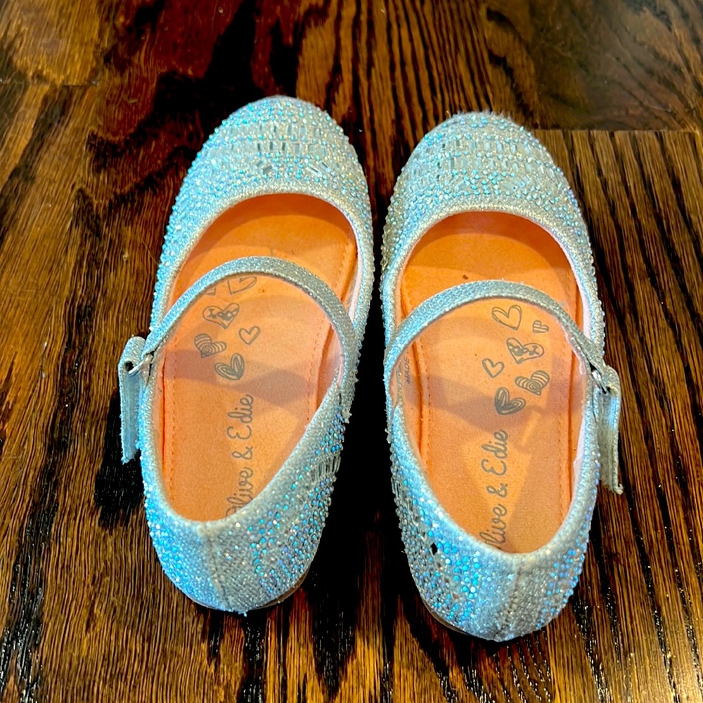 Girls dress shoes